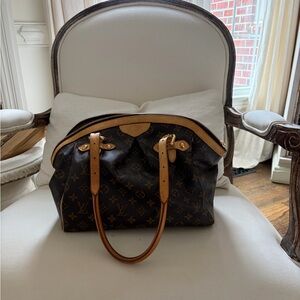 Authentic Louis Vuitton bag - monogram